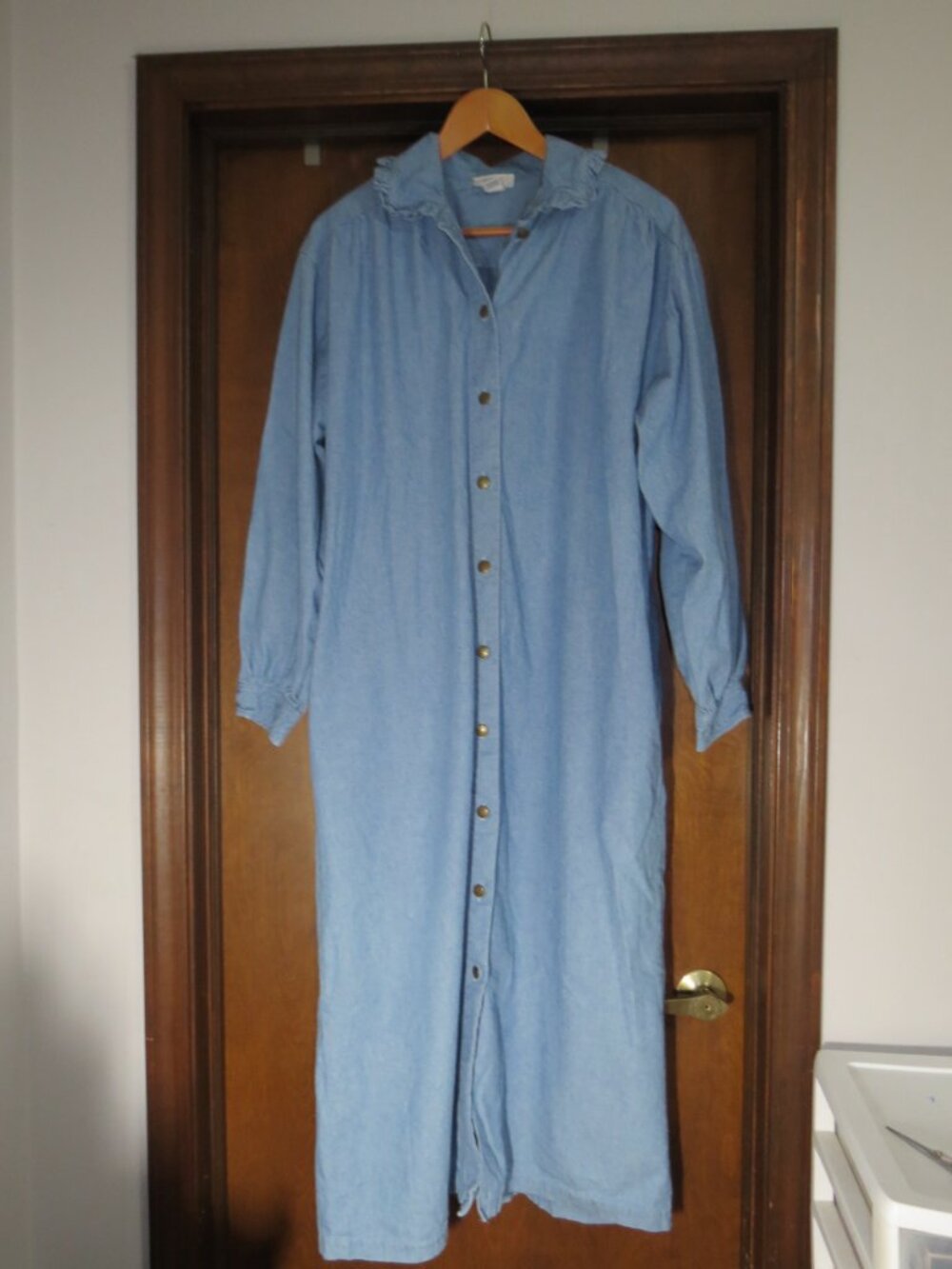 VINTAGE Osh Kosh Women’s Size 14 Denim Midi Dress Ruffle Collar Grandmacore